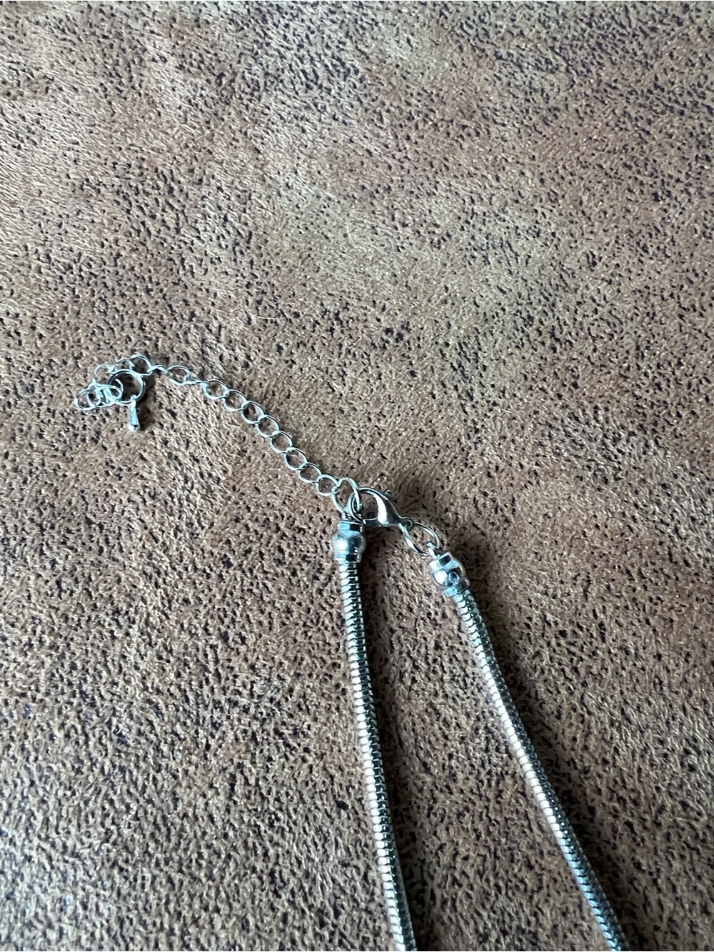 Texas Longhorns Pendant Necklace - Picture 3 of 5